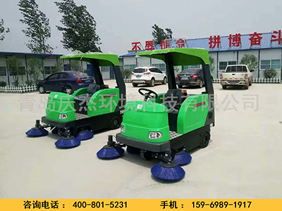 工地灰塵，慶杰掃地車正式向你發(fā)出挑戰(zhàn)青島掃地車青島駕駛式掃地車
